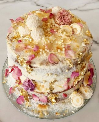 Signature Cake Luxe Vintage Rose