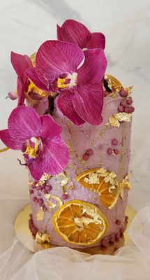 Signature Cake Orchid Petite