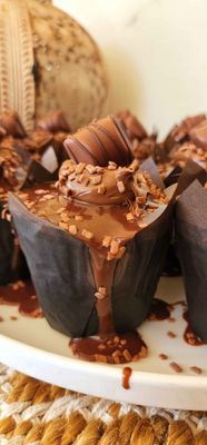 Chocolate, Nutella &amp; Kinder Bueno Extra Large Cupcakes Twelve