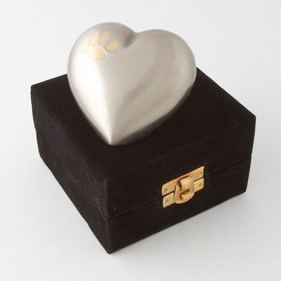 Eternal heart keepsake single paw - pewter/bronze with antique finish