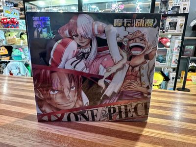 One Piece 25th Anniversary Deluxe Collectors Box