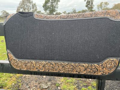 Black woollen felt saddle pad with tooled leather