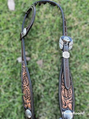One eared bridle with card buckle