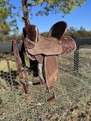 Leather barrel saddle (pre-order)
