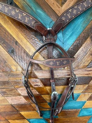 Bridle and breastplate set