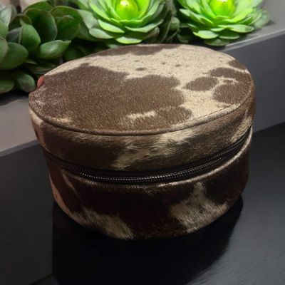 Round cowhide jewellery box