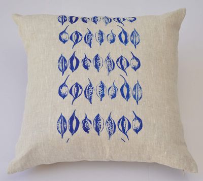 Linen Cushion : Kurrajong Seedpods