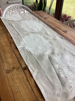 Linen Table Runner : Coral