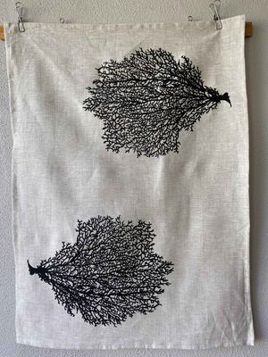 Linen tea towel  : Tall Coral
