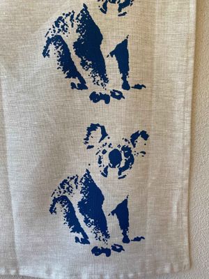 Linen tea towel  : Koala