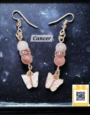 Cancer Earrings: Elegance and Intuition Wrapped in Golden Glow